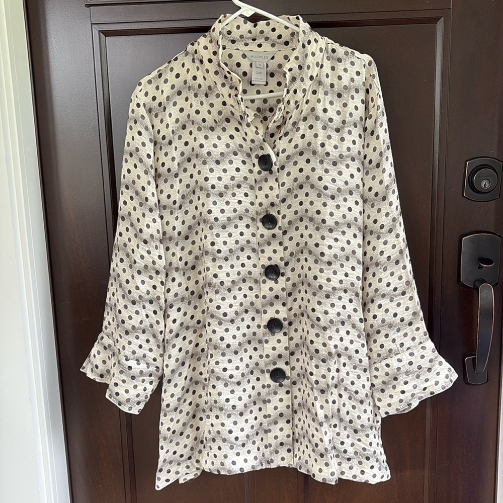 Euc Multiples Polka Dot Button Front Wired Collar… - image 3